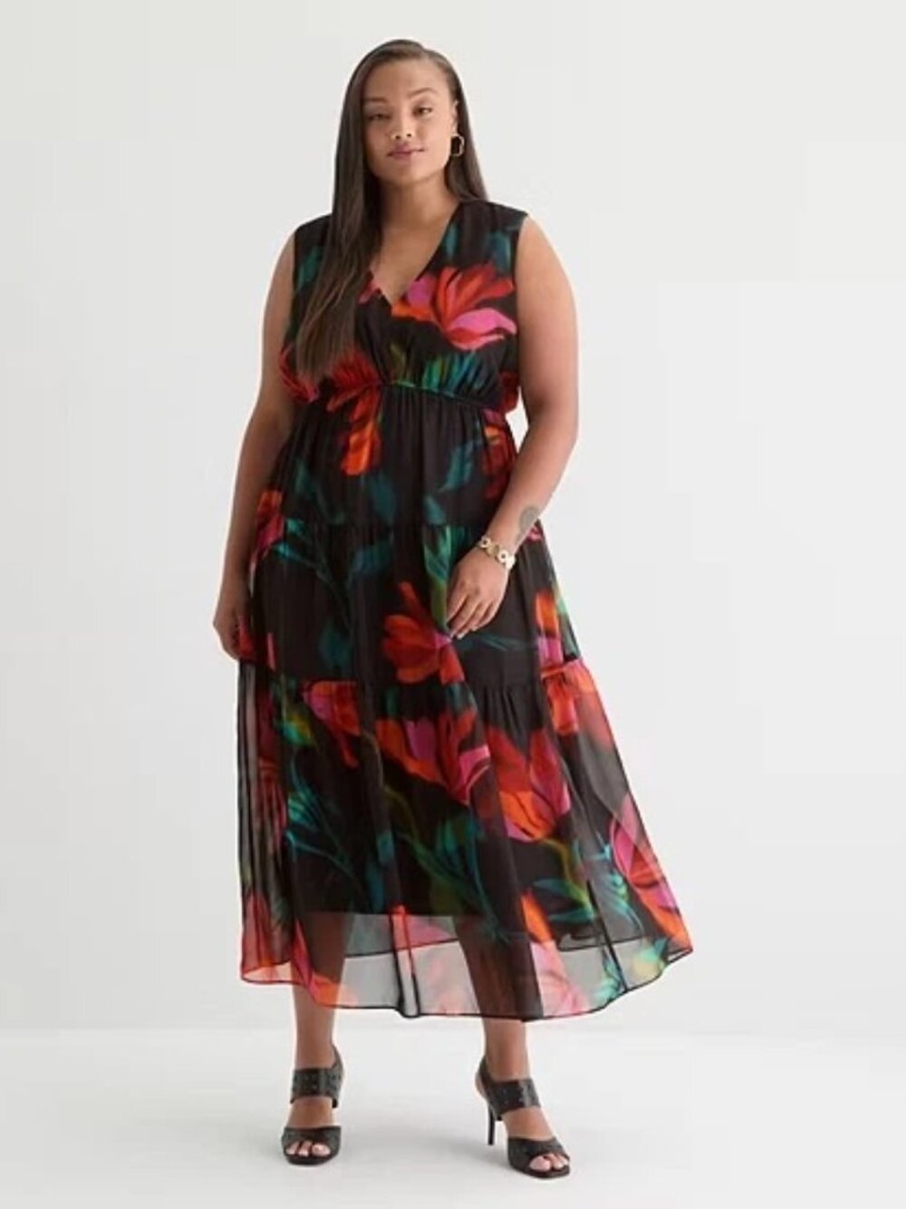 Size 16 Robbie Bee Vibrant Floral Maxi Dress